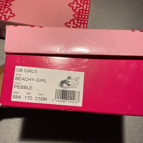 Little girls size 1 wedge sandals - Picture 11 of 11